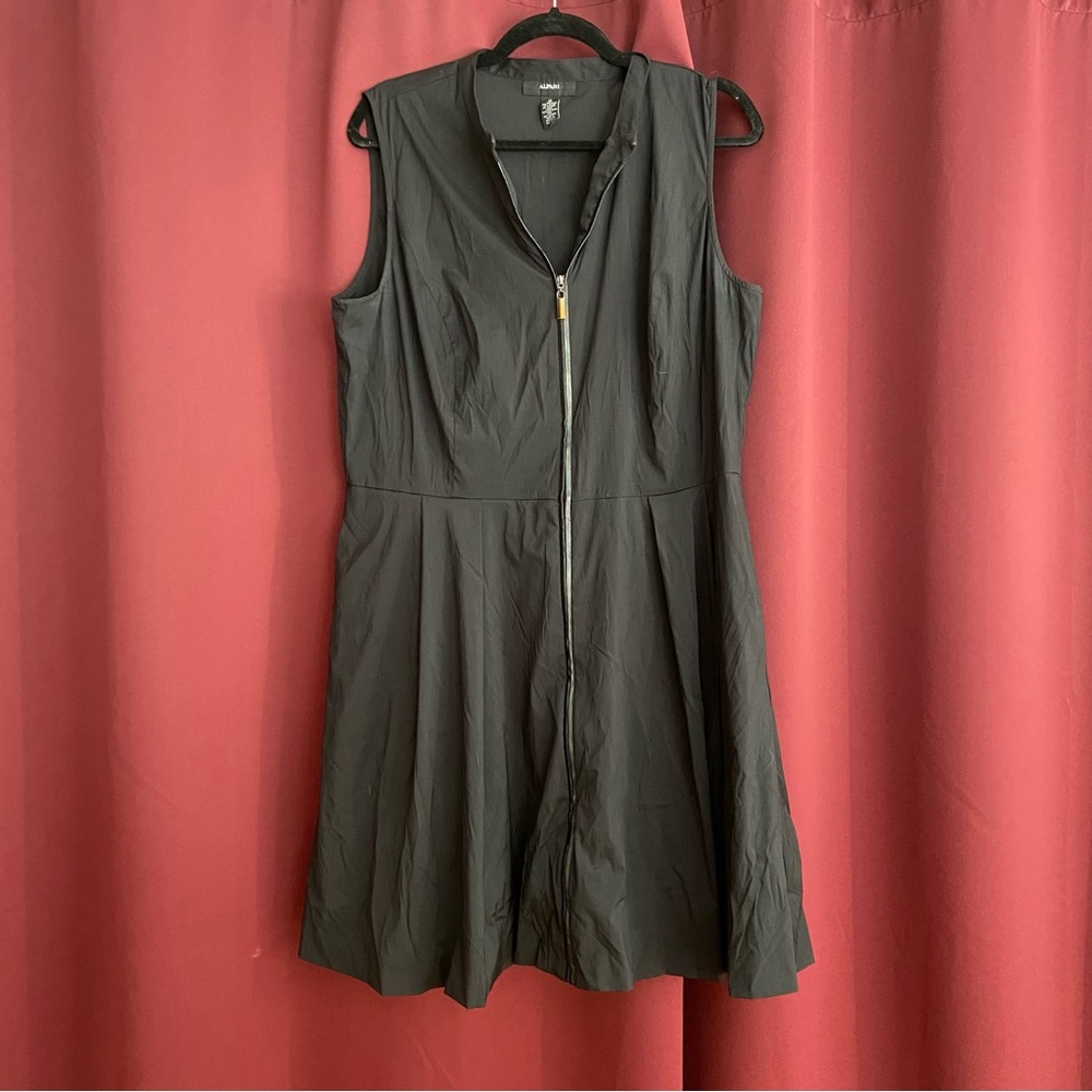 Black Sleeveless Dress Size 16